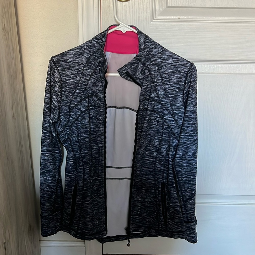 Used define lululemon jacket
